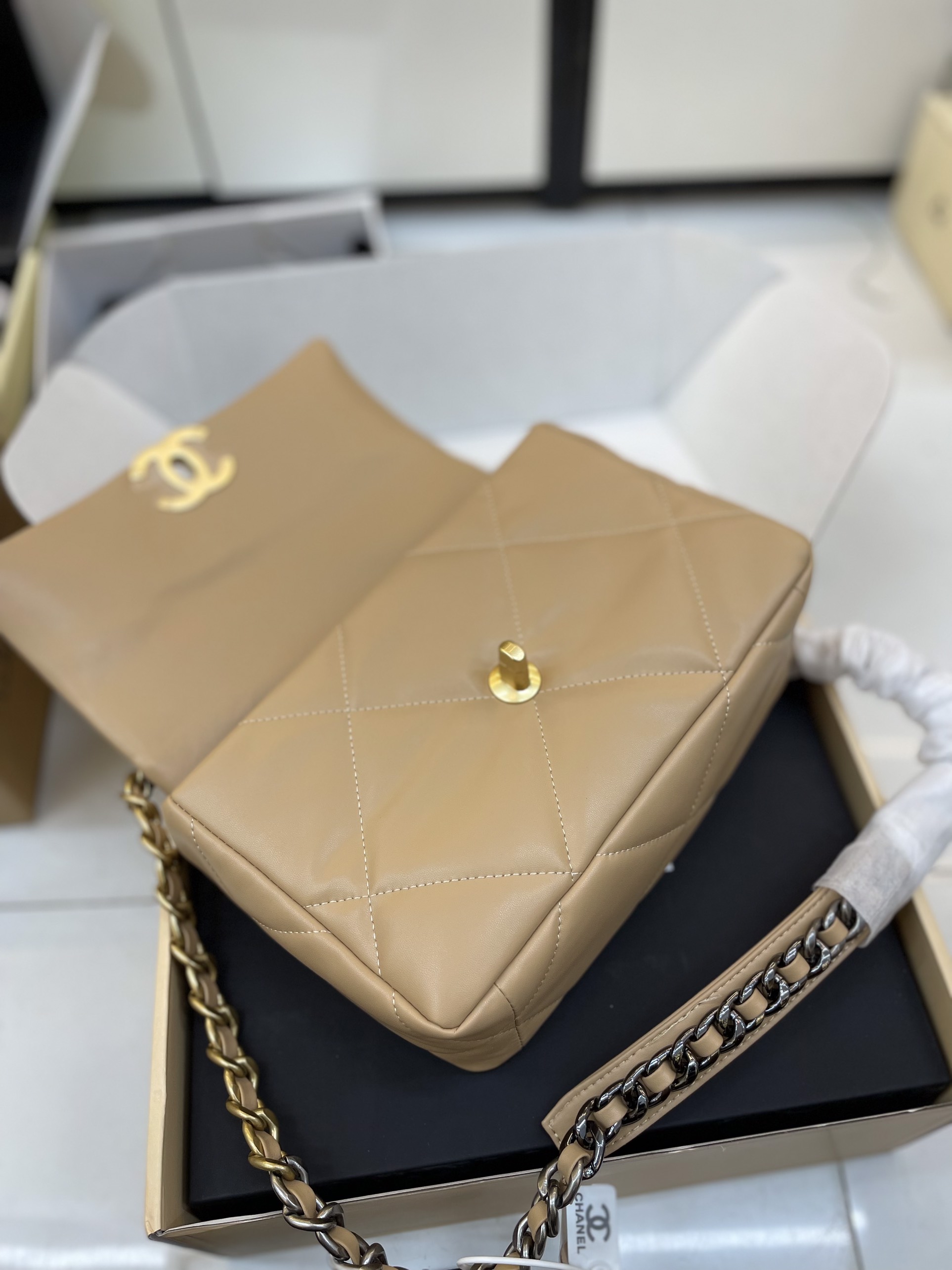 Túi Xách Chanel 19 Super Small Flap Bag Dark Beige Size 26cm